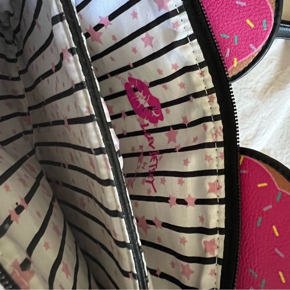 Betsey Johnson Bear Sprinkles Purse - Picture 4 of 4